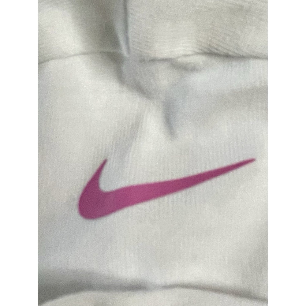 NEW Nike Baby Girl 2 Piece Top & Shorts Set White Pink DRI-FIT 12 months 12m NWT - Picture 4 of 8